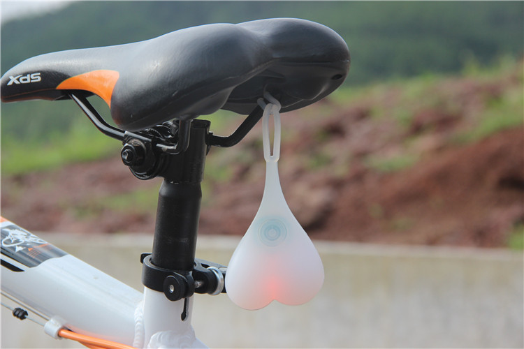 Eclairage pour vélo - Frog Lumières - Ref 2398274 Image 15