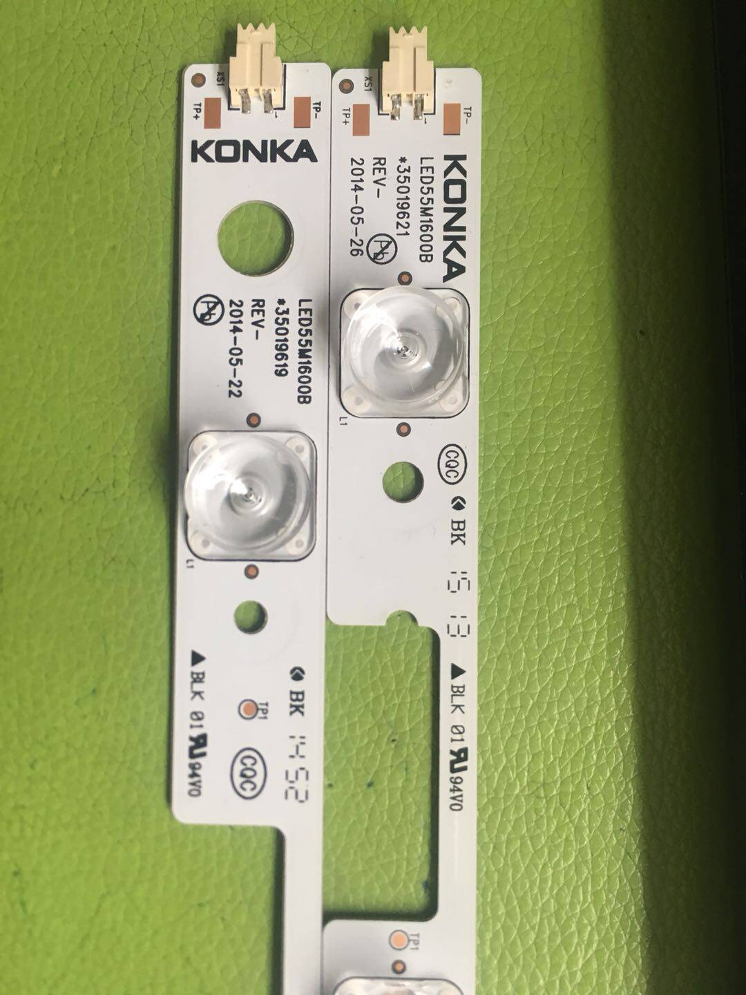 Brand new original LED55M1600B Concanon light pearl 35019619 35019621 single strip price