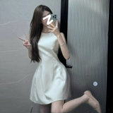 Белый летний жилет без рукавов, небольшой приталенный корсет, белая юбка, подходит для подростков, по фигуре