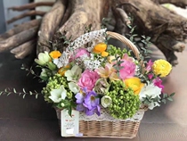 Rattan hand flower basket willow woven fruit basket field floral floral floral floral flower arrangement decorative pendulum fitting to weave small basket