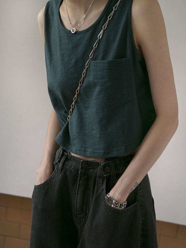 Vest woman 2021 Summer small fresh beating bottom gentle wind inner lap net red fashion short sleeveless blouse external wearing tide