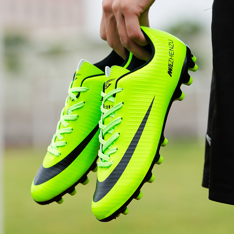 C Romey West football shoes men and women non-slip AG long nails Little Li Zi CUHK Boy students Broken Nails Sports Training Shoes