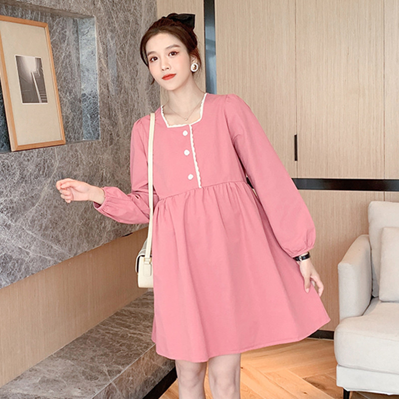 Pregnant woman's spring clothing fashion Chauma in the middle of the long version of the square collar dress 2022 new foreign pie big size loose pregnancy skirt