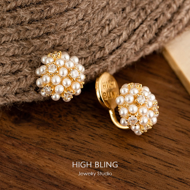 Delicate and gentle pearls full of stars 100 hitch Classic ear accessories No earbuts Mosquito Coil Dish Ear Clip Light Extravagant senior Retro-Taobao