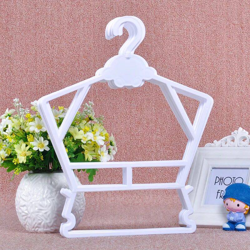 Children's suit rack plastic thickening children's clothes batch coarse children's joint anti-skid baby closet can rotate