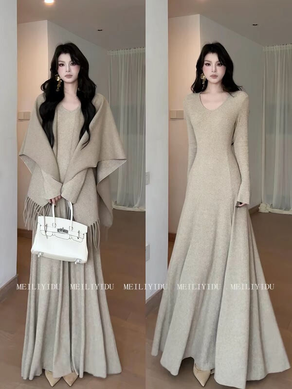 Autumn and Winter Stylish Long-Sleeved Dress with a High-End Feel, Waist-Cinching Design, Slimming Knit Dress Paired with a Coat, A-Line Skirt Autumn and Winter Stylish Long-Sleeved Dress with a High-End Feel, Waist-Cinching Design, Slimming Knit Dress Paired with a Coat, A-Line Skirt