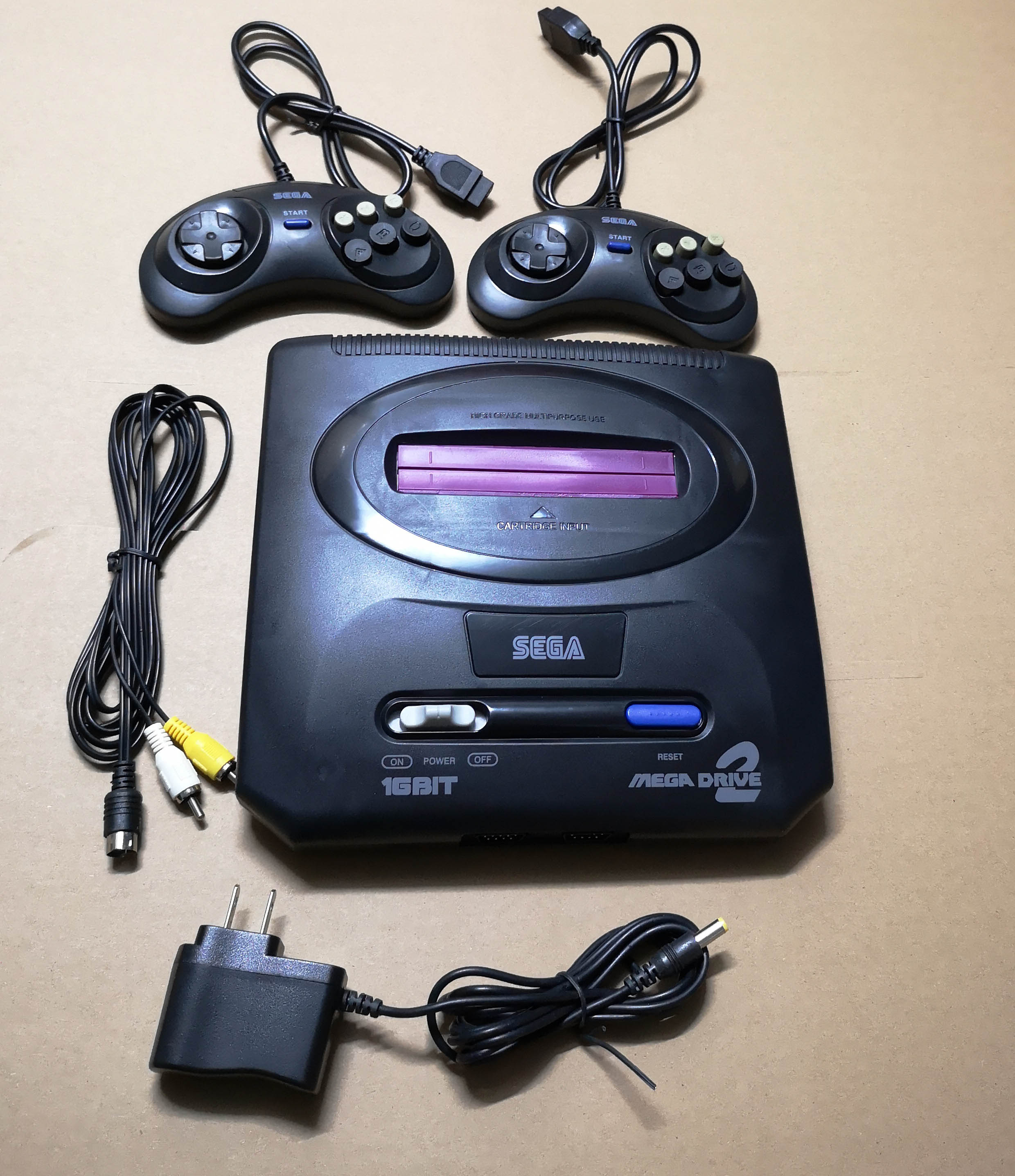 Sega 2-generation game console Sega 2-generation game console MD second-generation game console Sega2 generation game console to send cards