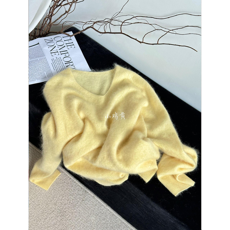 7-Color Cashmere Brushed V-Neck Light Yellow Knit Pullover Sweater for Autumn and Winter, Lazy Style, Flattering for Women 7-Color Cashmere Brushed V-Neck Light Yellow Knit Pullover Sweater for Autumn and Winter, Lazy Style, Flattering for Women