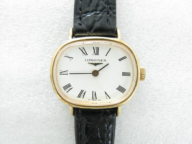 Flat rectangular Swiss manual white plate bag gold simple second-hand antique women's watch 817