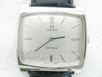 1975 Geneva Geneve Swiss giant square of Omega Omega Watch 625
