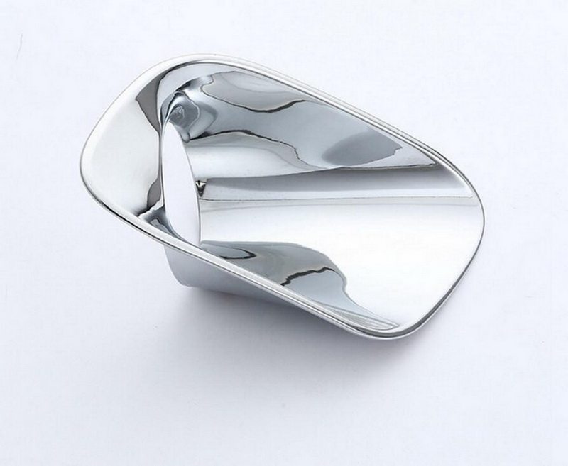 Suitable for gip Grand Cherokee 11-13 years Triple chrome front fog light lampshade decorative cover decorative light