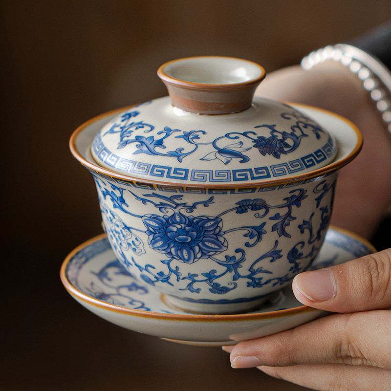 Сине-белая печь Ru Kiln может парить и вращаться, чаша с крышкой Sancai, одна высококачественная чайная чаша, чайная чашка, новый чайный сервиз Кунг-фу 2024 года