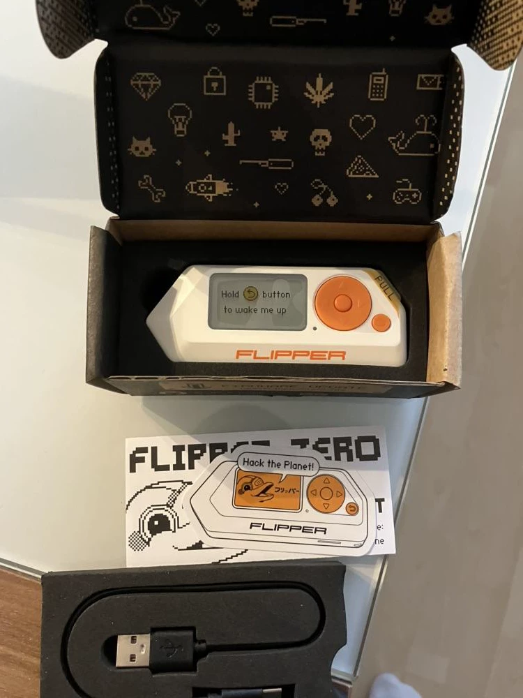 Гаджет Flipper Zero: электронная водяная дельфин-питомец с программированием, открытым исходным кодом, многофункциональный инструмент для гиков