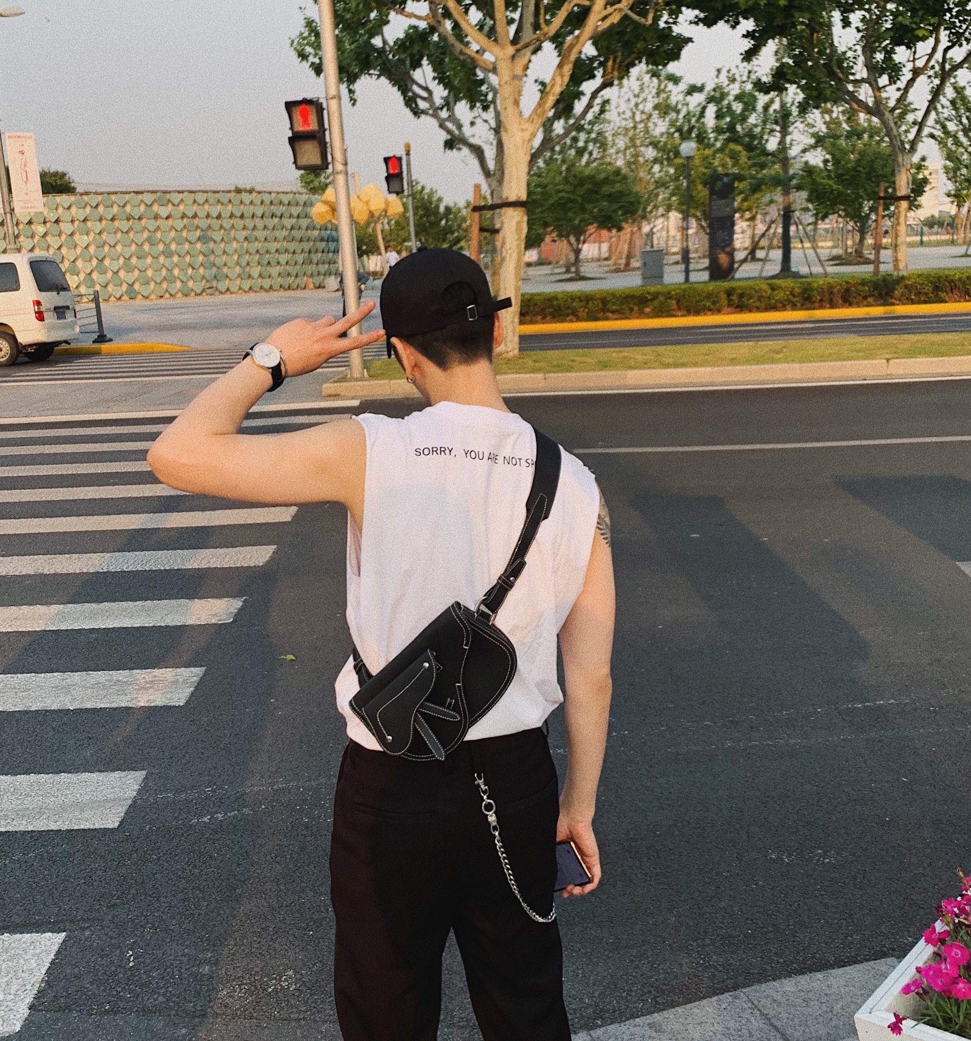Túi yên 24K nam thanh niên da thủy triều bình thường túi đeo chéo túi đeo vai túi 蹦 di túi nam và nữ - Túi của con người túi hàng hiệu