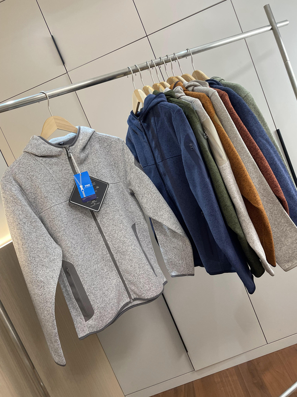 Outdoor Bird-Watching! Tech Bonded Pockets! Men's Autumn and Winter Warm Fleece Hooded Casual Jacket for Export