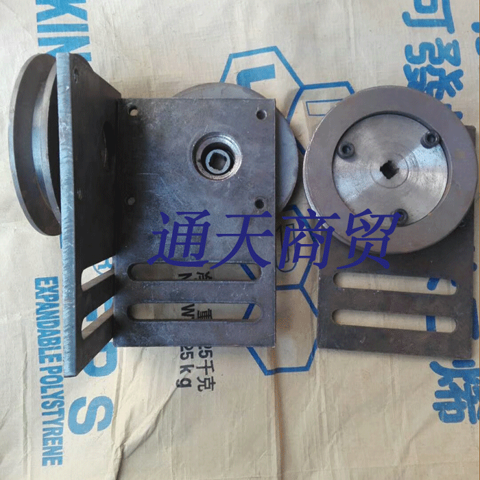 Hydraulic accessories Walking tractor modified hydraulic power steering special pump seat gear pump bracket