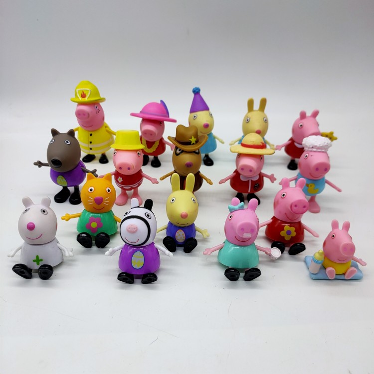 Genuine bulk piggy doll family of four Miss Rabbit puppy Suzy Bear doctor children play house toys