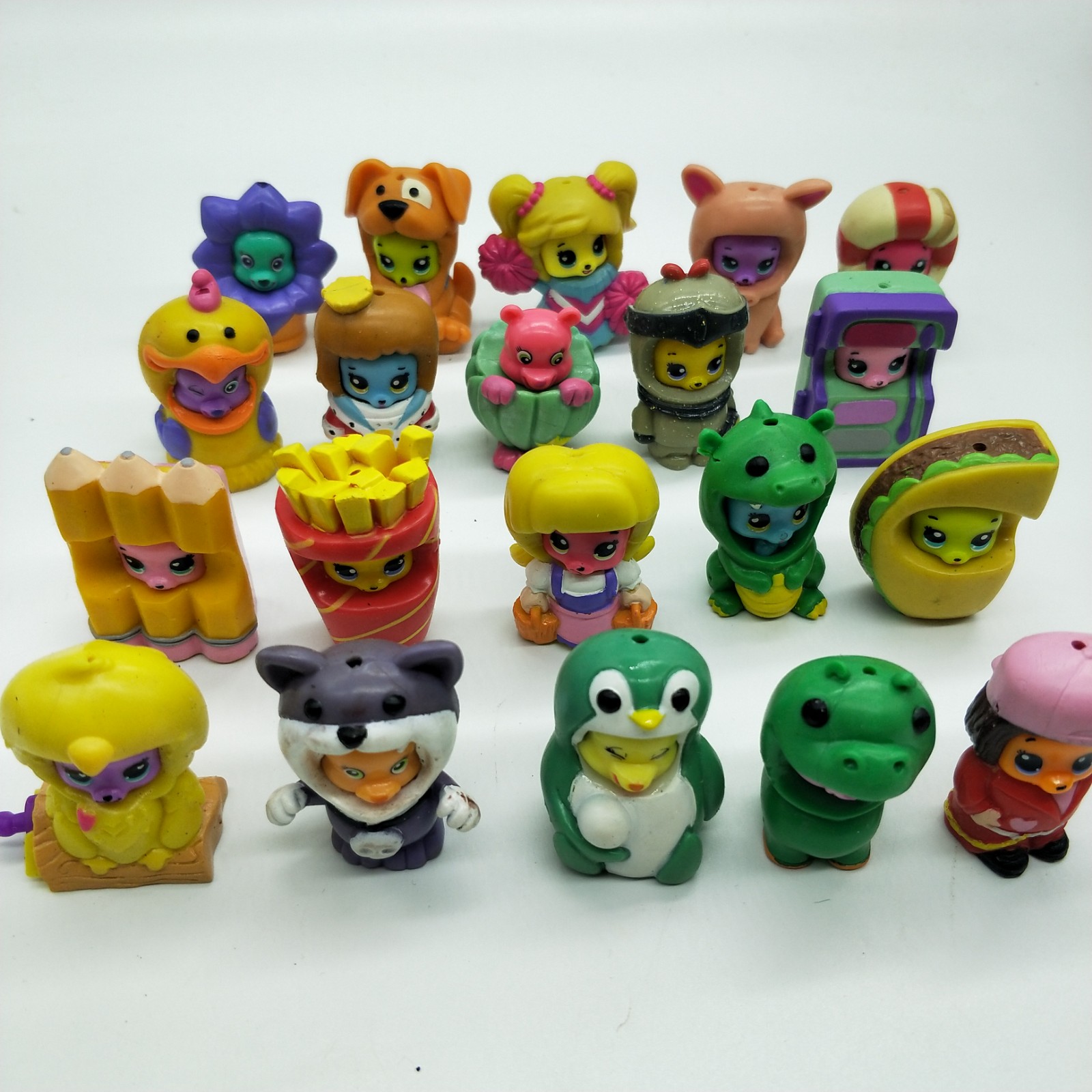 Genuine Casual Goods Surprise Change Clothes Doll Original Bag Demolition Paparazzi Model Pendulum Children Gift Toys