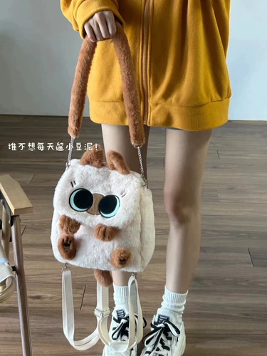 Вместительный и большой универсальный рюкзак