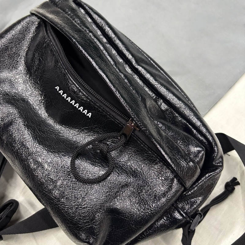 Camera Shoulder Bag Vana Ilusion Letter Logo Cracked Lambskin Crossbody Bag Unisex Trendy Camera Shoulder Bag Vana Ilusion Letter Logo Cracked Lambskin Crossbody Bag Unisex Trendy