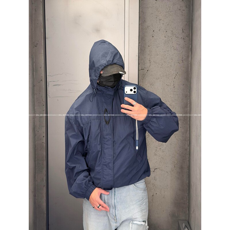 「Loop Series」Vana Ilusion Circular Haze Blue Zipper Jacket Unisex Coat Couple Trendy