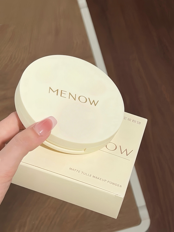 Menow Extra Large Powder 15.5g Oil Controlling Makeup for Dry Skin and Oily Skin Long-Lasting Non-Stuck Powder Waterproof and Sweatproof Concealer