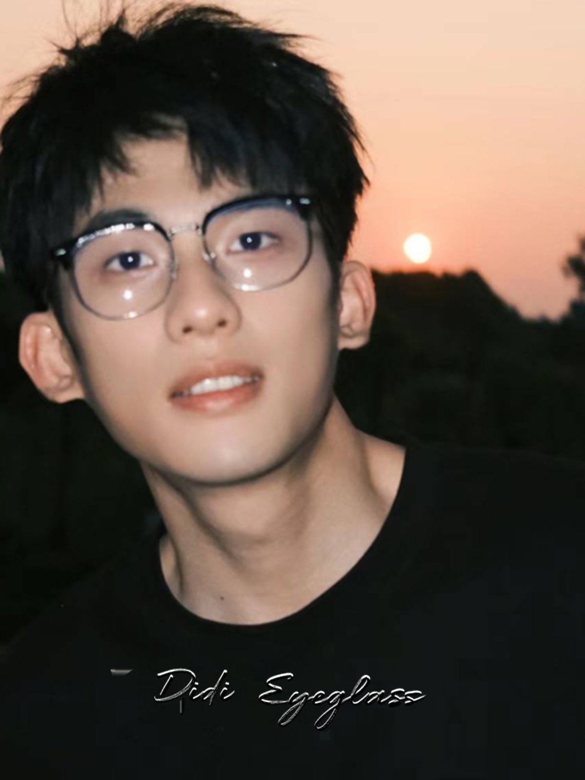 Retro Half-Frame Glasses for Men, Trendy and Cool, Can Be Fitted with Prescription Lenses, Popular on Social Media, Blue Light Blocking, Natural Look Glasses Frames for Women