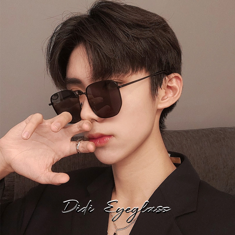 Cai Xukun Sunglasses for Men, Korean Style Trendy ins Internet Celebrity Men's Retro Square Frame Driving Sun Protection Polarized Sunglasses for Women