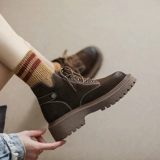 Martens, универсальные демисезонные утепленные короткие сапоги на платформе в английском стиле, низкие ботинки, коллекция 2023, в британском стиле