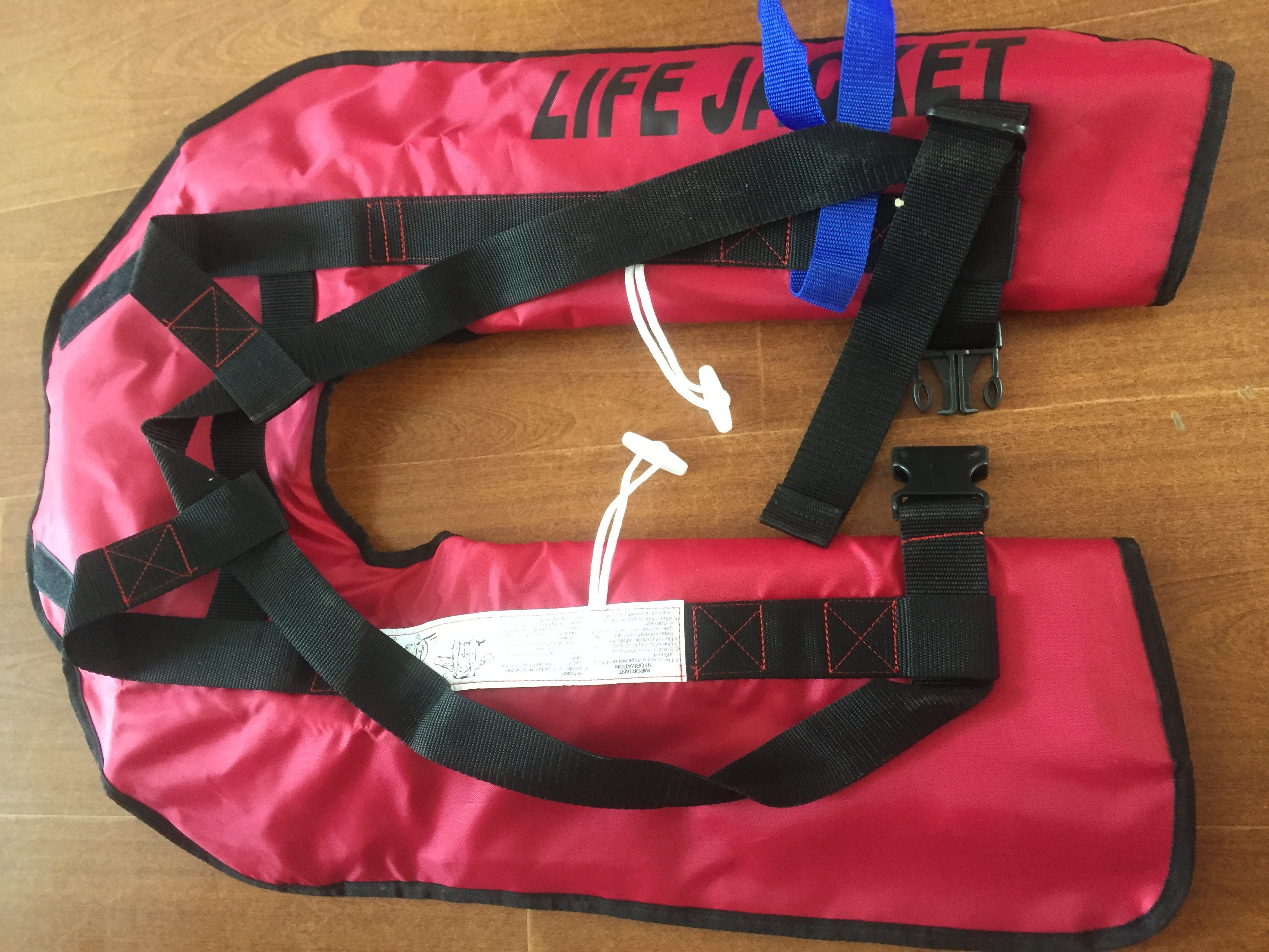Inflatable life jackets Automatic inflatable life jackets Inflatable Life Jackets with gas cylinders inflatable life jackets