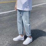 Демисезонные джинсы, трендовые штаны, свободный прямой крой, в корейском стиле