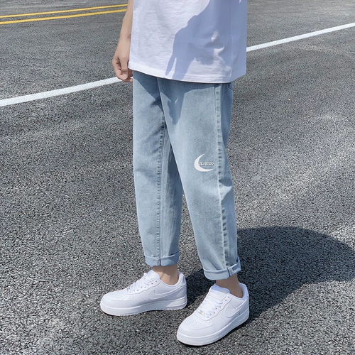 Демисезонные джинсы, трендовые штаны, свободный прямой крой, в корейском стиле