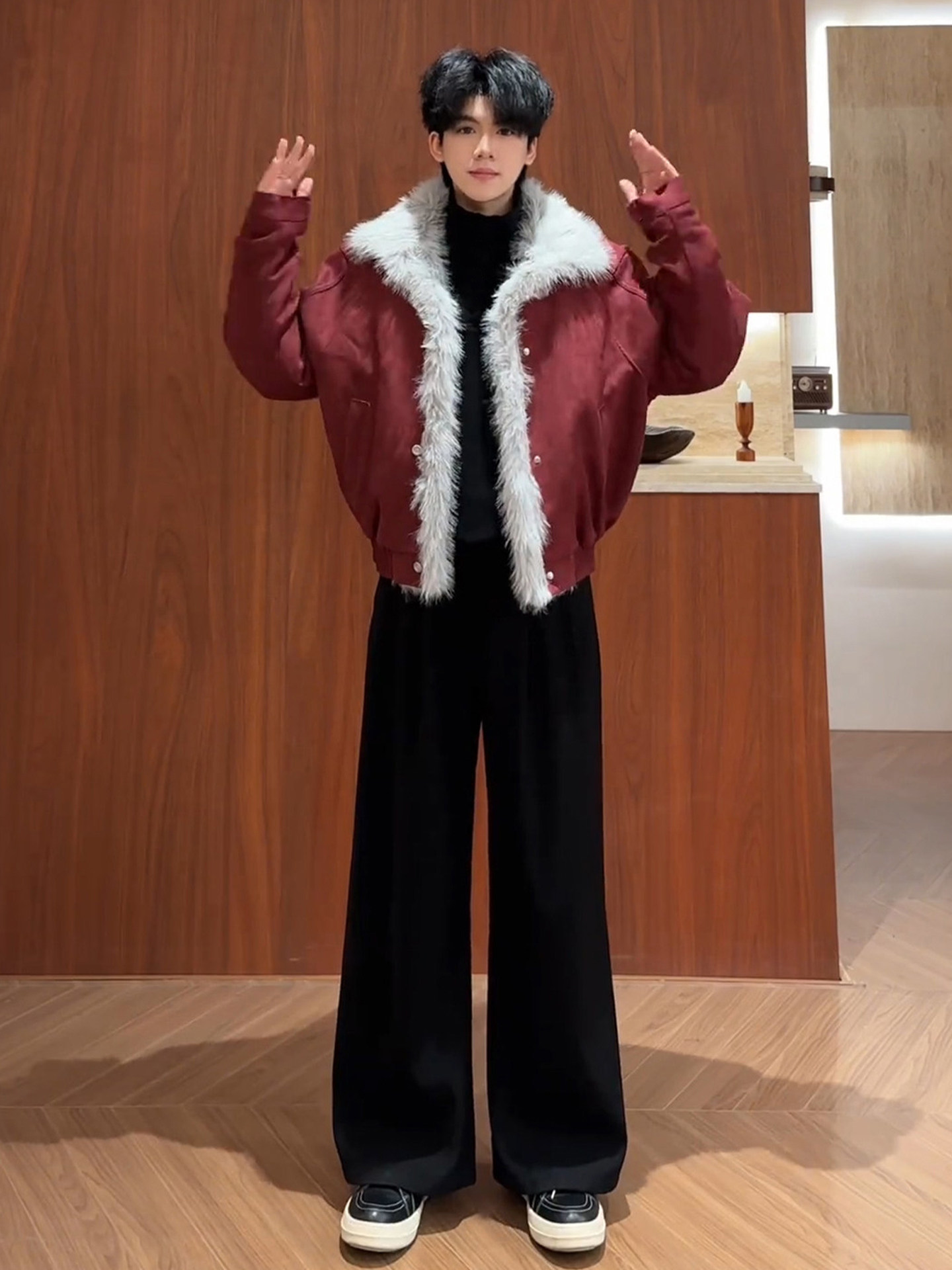 Burgundy Fur Collar Mountain Carving Jacket, Cool and Stylish Autumn/Winter Outfit for Men, Thick Faux Suede Cotton Coat