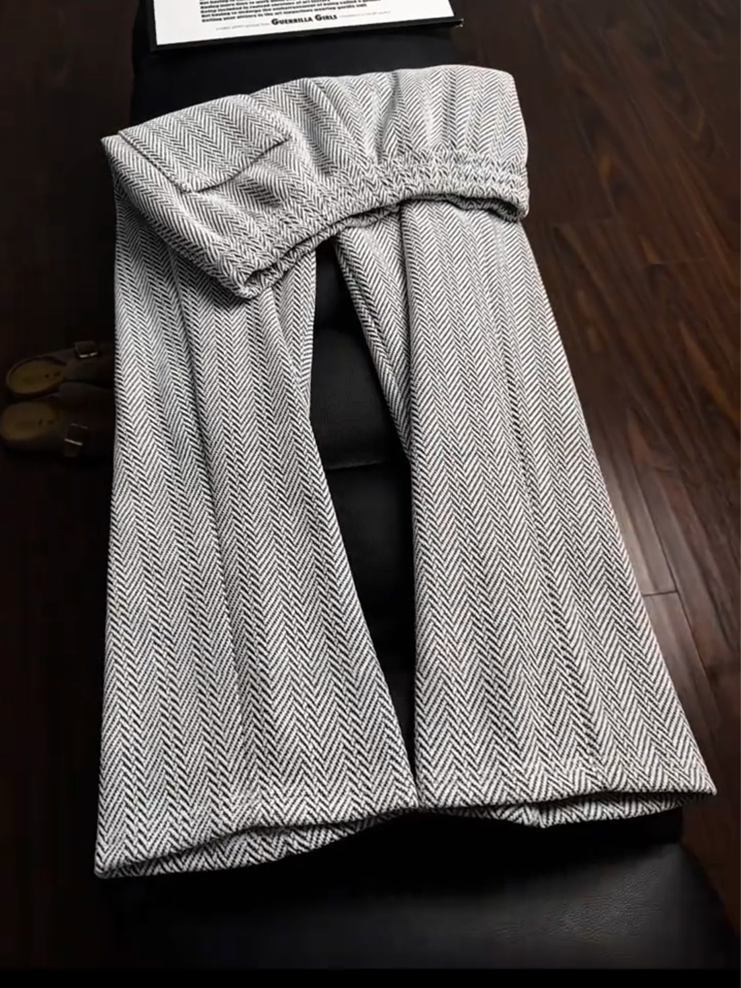 Herringbone Casual Pants for Men, Autumn and Winter, Fleece-Lined, Thick, Heavy-Duty Straight-Leg Sweatpants, Loose and Drapey Wide-Leg Pants