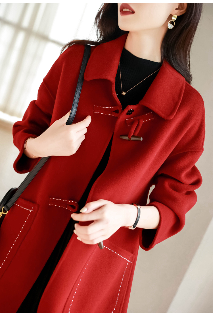 Red 100 pure wool double-sided woolen coat women's 2021 new winter long version horn button woolen coat women
