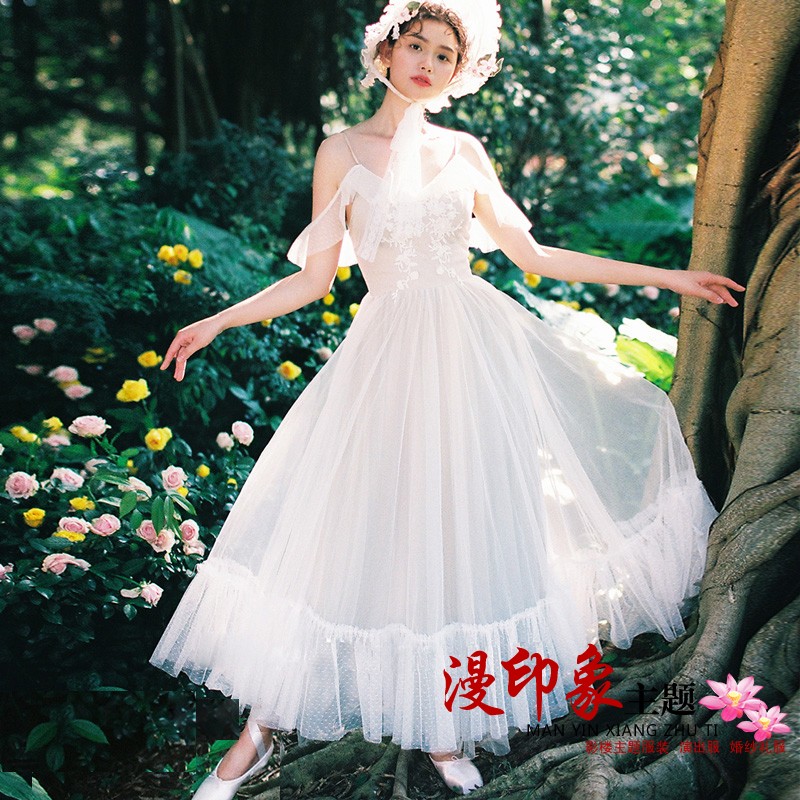 Wedding dress suitable for photo sessions, clothing, Korean style, lifting effect, backless