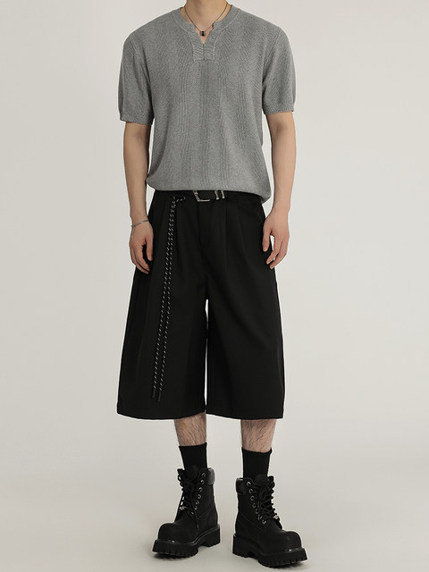 A Carton American Retro Design Silhouette Cropped Pants Unisex High-End Wide-Leg Casual Dress Pants Shorts Trendy