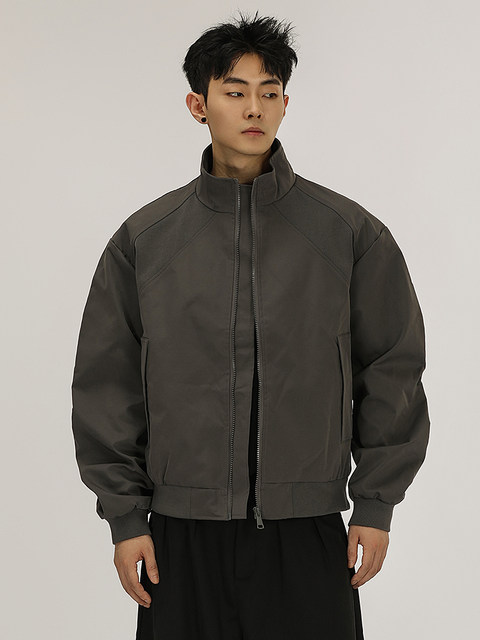 A Carton American-Style Deconstructed Coach Jacket for Men and Women, Outdoor Three-Proof Loose-Fitting Windbreaker with Stand Collar, Trendy Flight Jacket