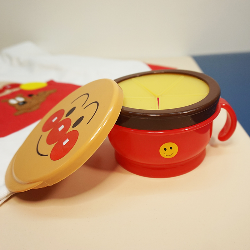 Anpanman baby baby snack box portable outing snack cup sealed non-staple food bowl with lid spill-proof can