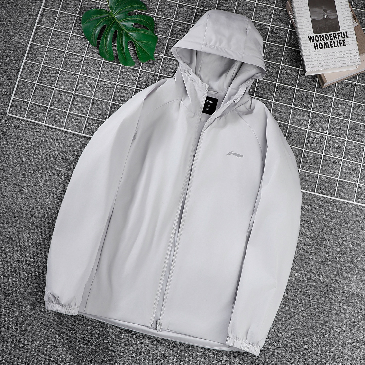 Li-Ning Sports Windbreaker Jacket for Men 2025 Spring New Water-Repellent Loose Jacket Sportswear Afdv081