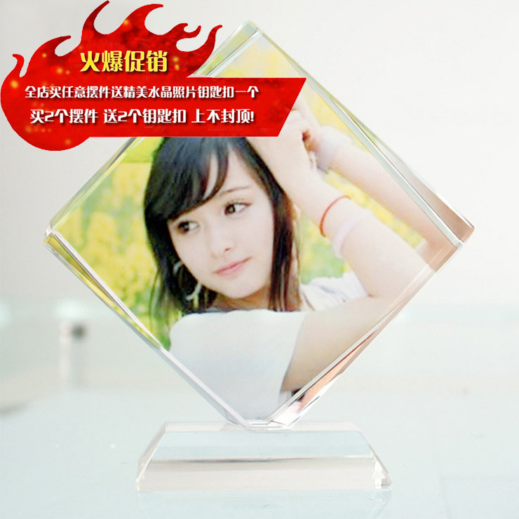 Crystal image customization Holiday gifts send girlfriend photo customization Eight-sided exquisite diamond ornaments table