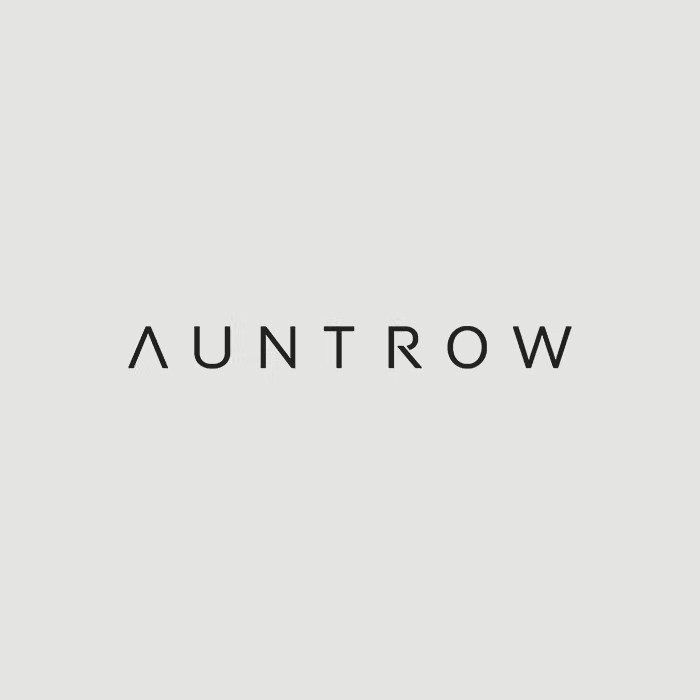 AUNTROW的LOGO