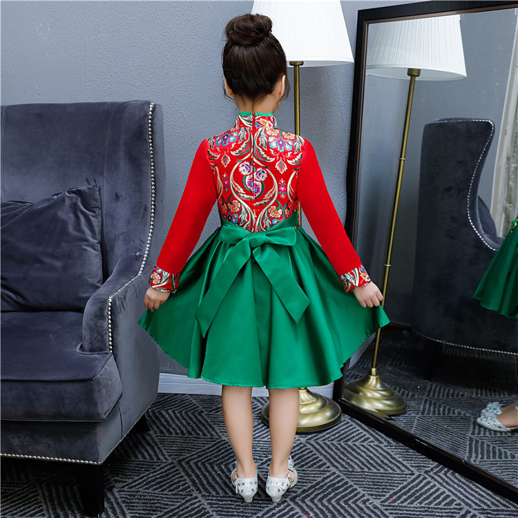 Ngày đầu năm của trẻ em Điệp khúc Quần áo Trang phục Trường mẫu giáo Tiểu học Đọc thuộc màu đỏ Phong cách Trung Quốc Nam và Nữ Trang phục biểu diễn bộ đồ khiêu vũ cho bé trai