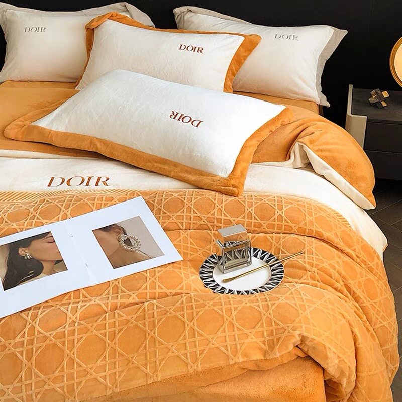 Class A high-end milk velvet four-piece set winter thickened coral velvet bed sheet quilt cover flannel warm bedding