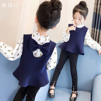 Girls autumn clothes suit 2020 new Korean version of the childrens vest shirt Two sets of blouses little girl child clothing