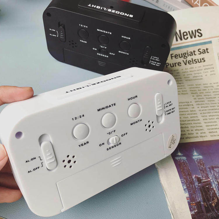 Приходите и возьми! зазор Его! внутренний один Пересечение многофункциональное питание детский стол будильник термометр супер ПересечениеA443 