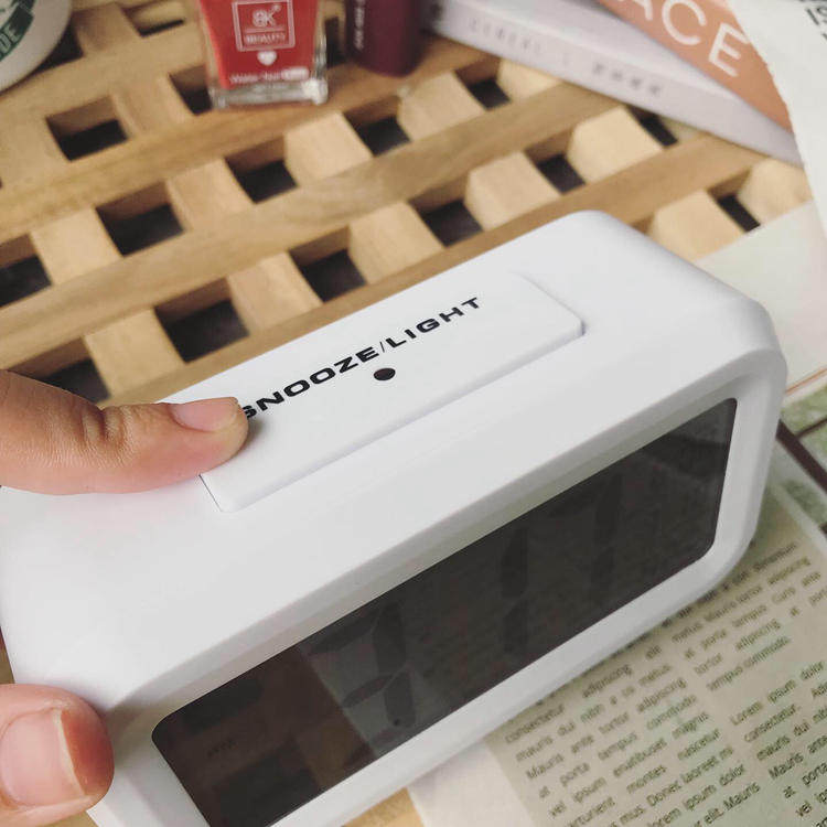 Приходите и возьми! зазор Его! внутренний один Пересечение многофункциональное питание детский стол будильник термометр супер ПересечениеA443 