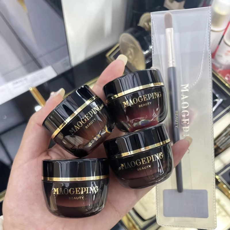 In Stock Mao Geping Crystal Glow Water Gloss Lip Glaze Matte Moisturizing Lipstick Brightening Long-Lasting Non-Drying Comes with Brush 28