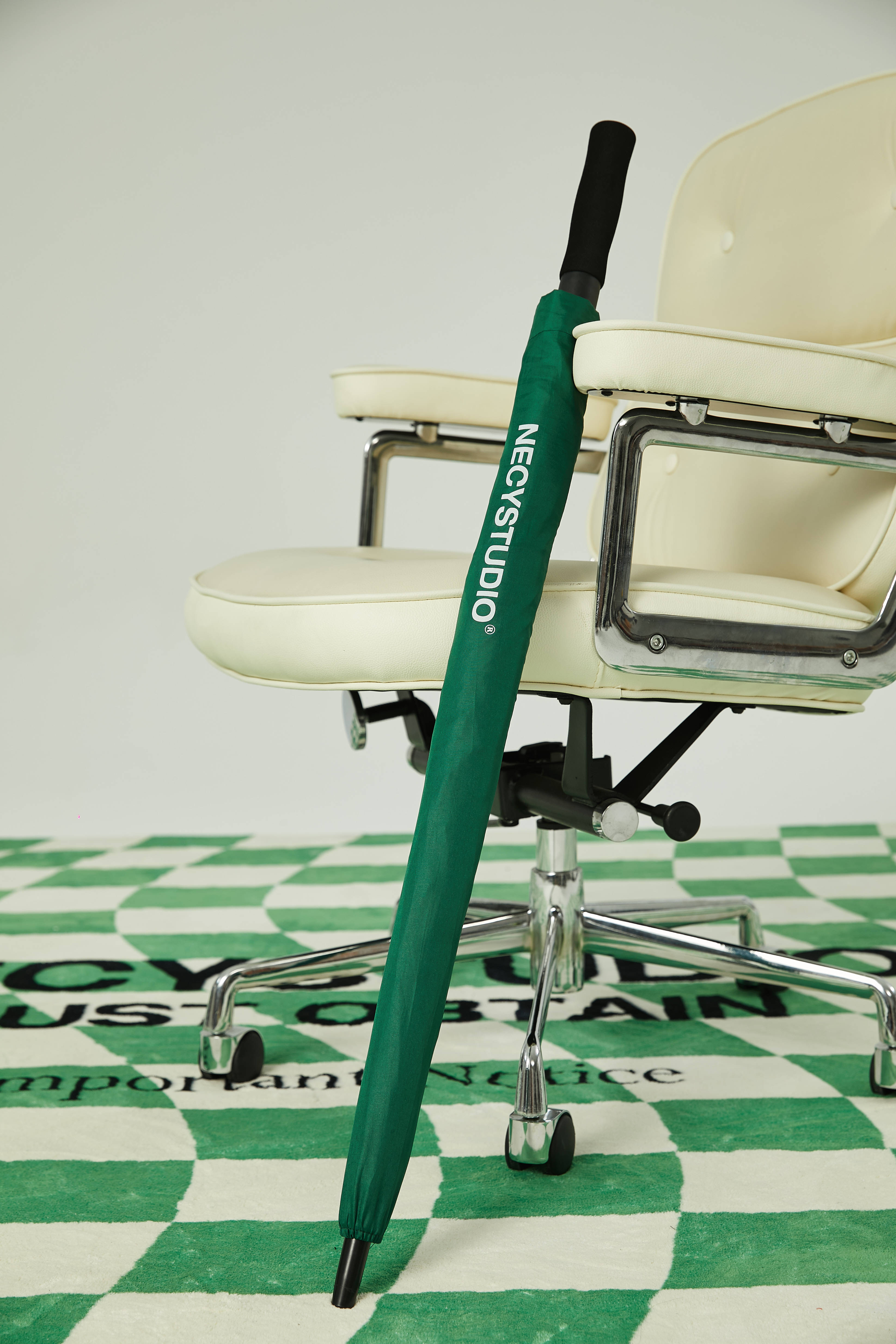 NECY 21AW Outdoor Sunscreen Long Handle Umbrella Straight Handle Large Umbrella