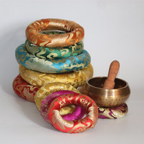 Nepal pure hand-made mat embroidered mantle pad on the base of the yoga bowl of the basil of the yoga mantle mat